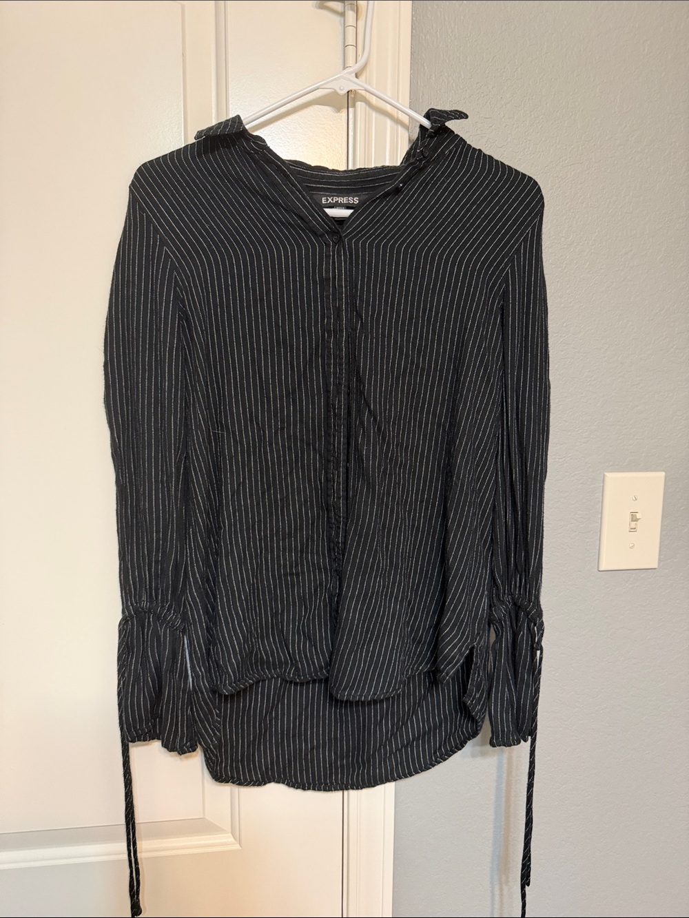 Express Black Pinstripe Tie-Sleeve Button Down Shirt